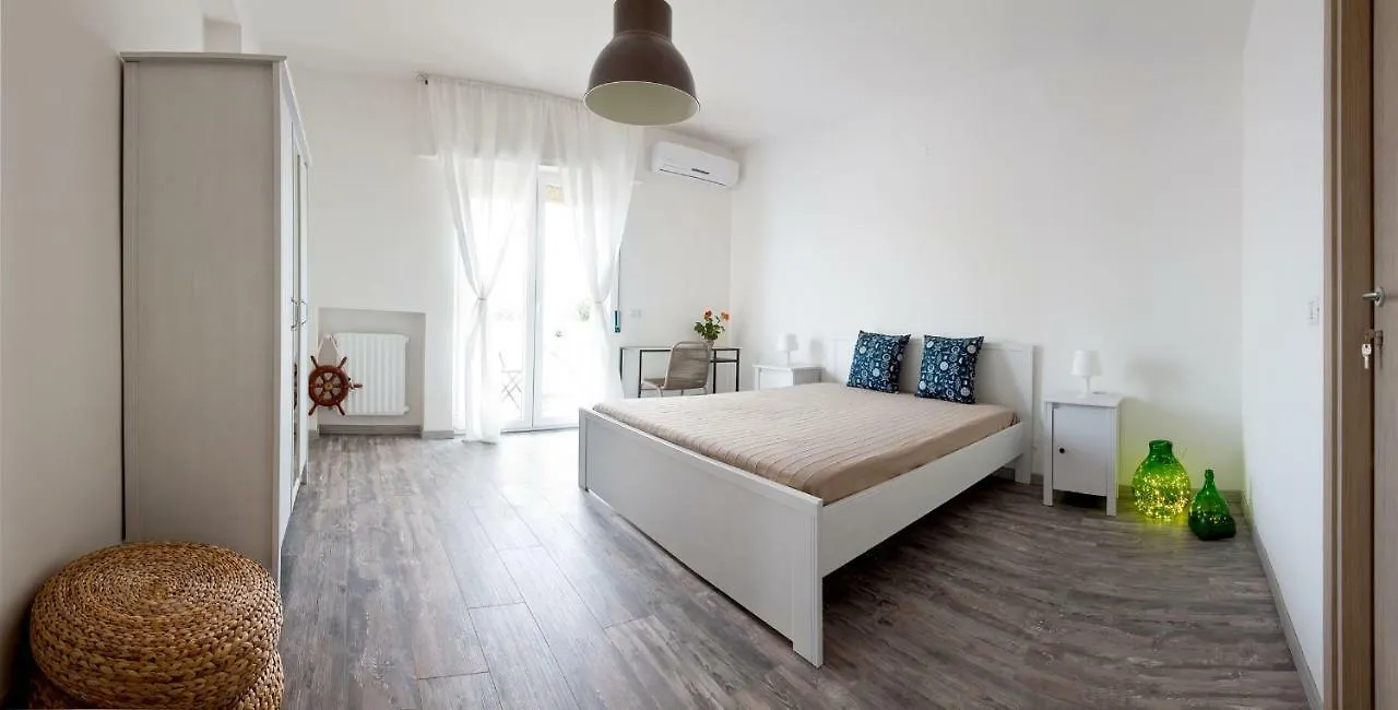 Bed & Breakfast Pietra Di Mare Bed and Breakfast Bari Italië